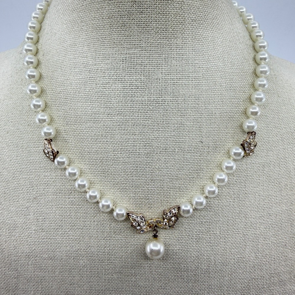 Cream Faux Pearl Rhinestone Leaf Necklace Gold Tone Coquette Statement Gift